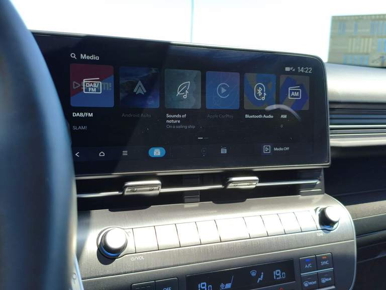 Hyundai Hyundai