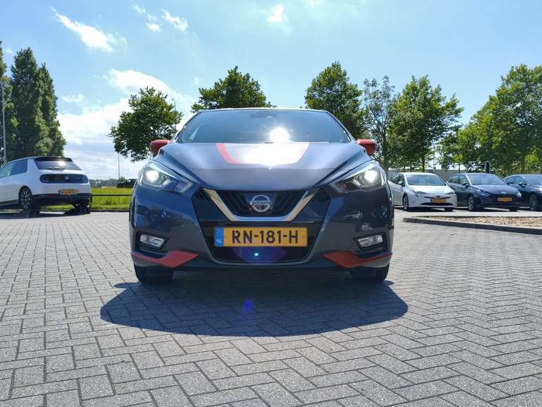 Nissan Nissan