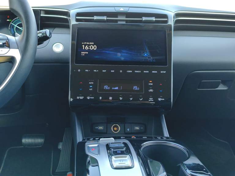 Hyundai Hyundai