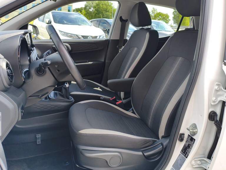 Hyundai Hyundai