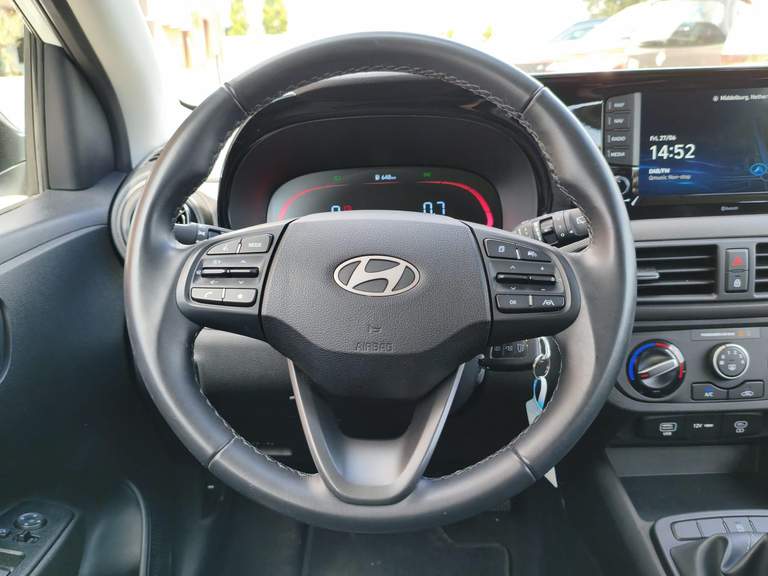 Hyundai Hyundai