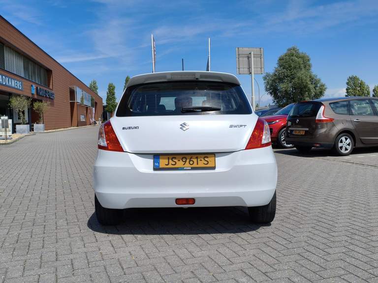 Suzuki Suzuki