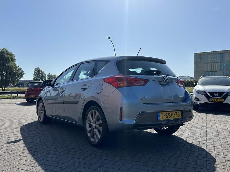 Toyota Toyota