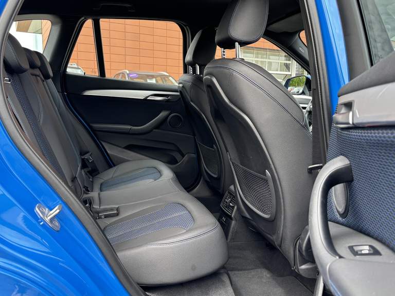 BMW BMW