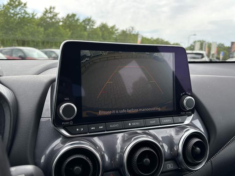 Nissan Nissan