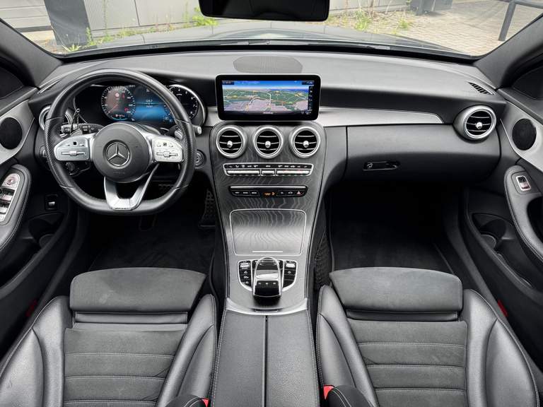 Mercedes-Benz Mercedes-Benz