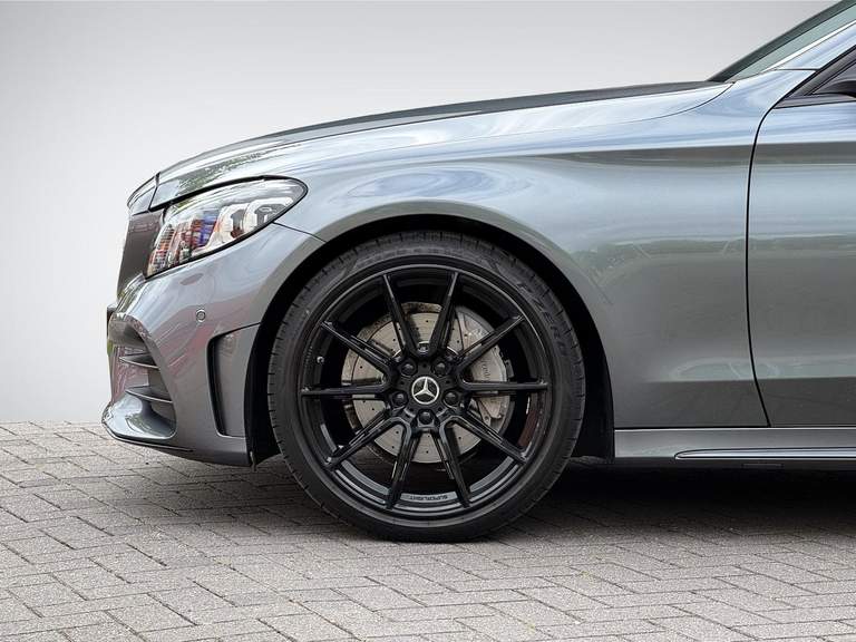 Mercedes-Benz Mercedes-Benz
