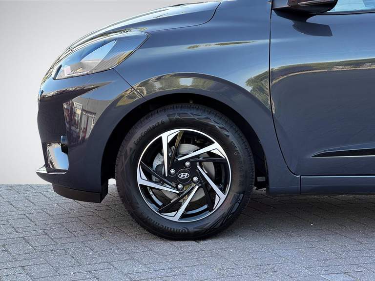 Hyundai Hyundai