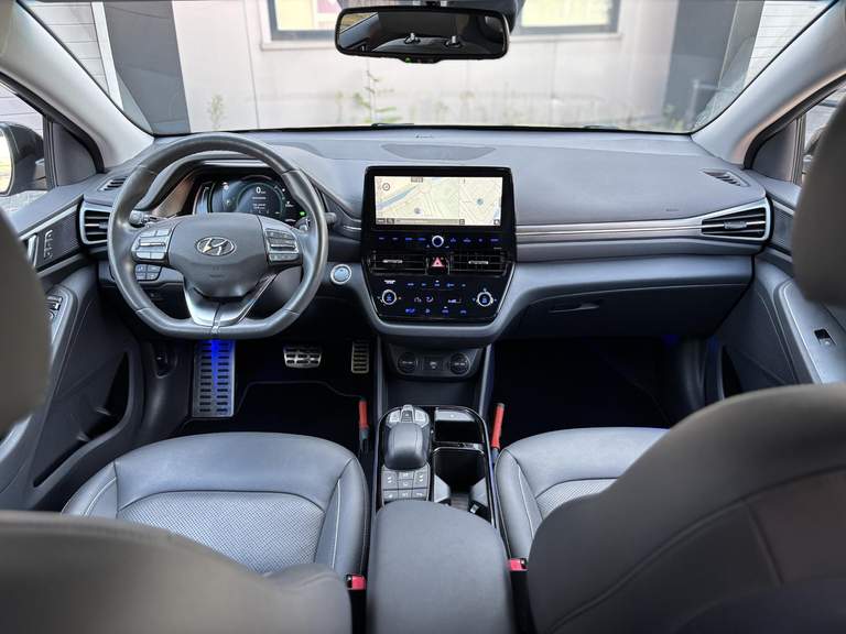 Hyundai Hyundai