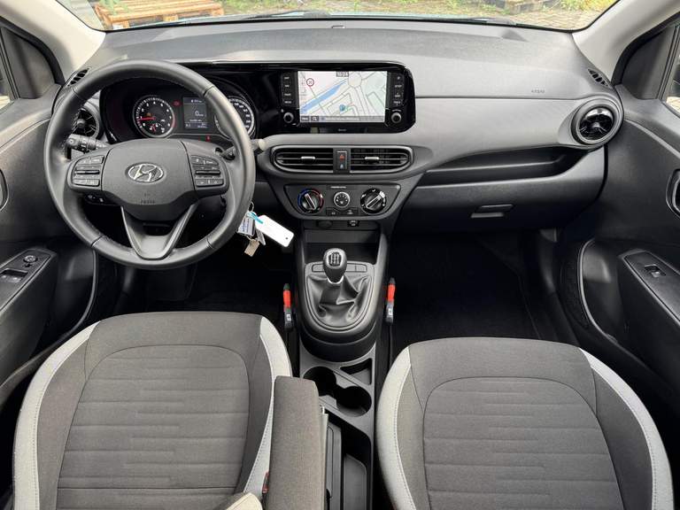 Hyundai Hyundai