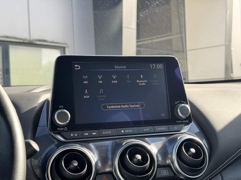 Nissan Nissan