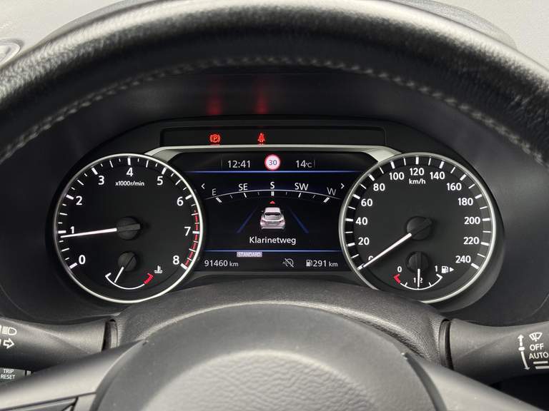 Nissan Nissan
