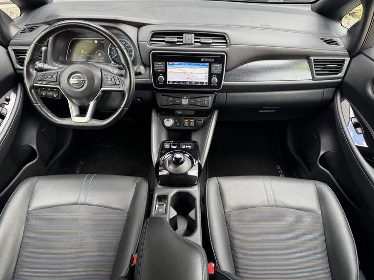 Nissan Nissan