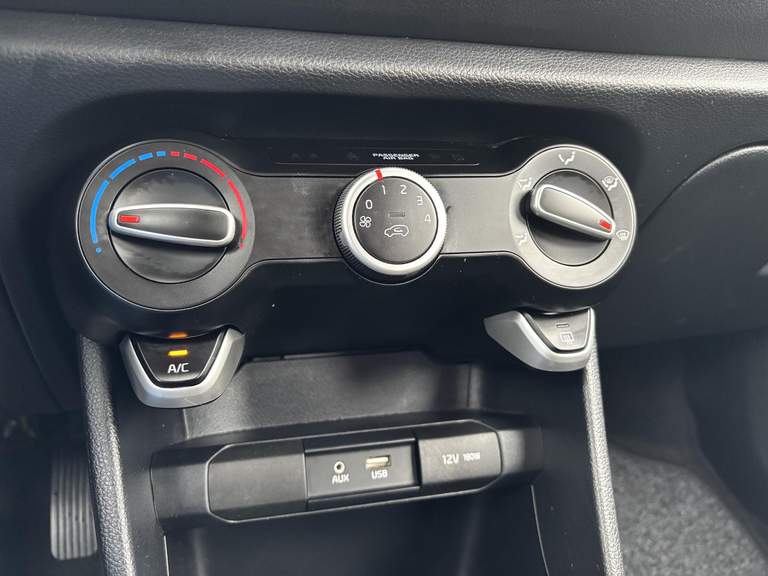Kia Kia