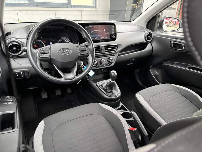 Hyundai Hyundai