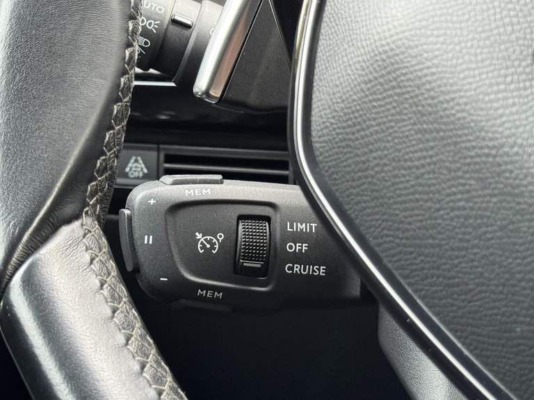 Peugeot Peugeot