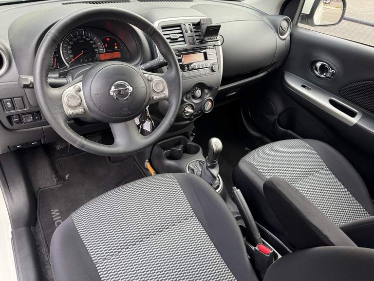 Nissan Nissan