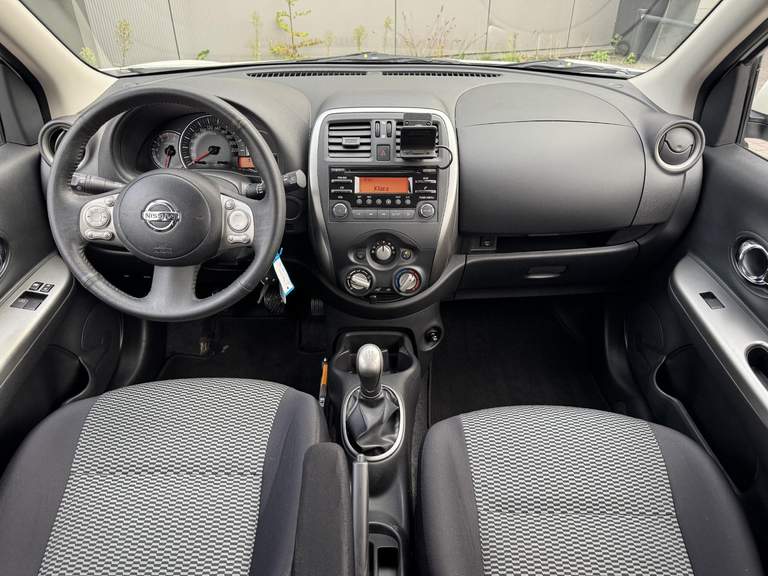 Nissan Nissan
