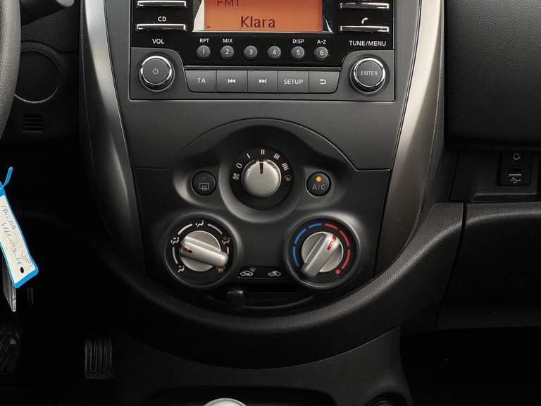 Nissan Nissan