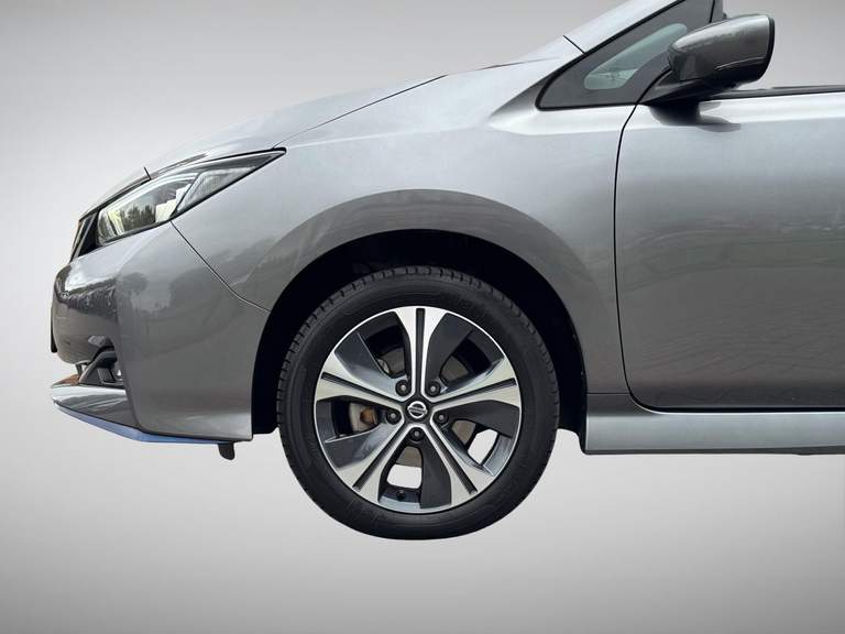 Nissan Nissan