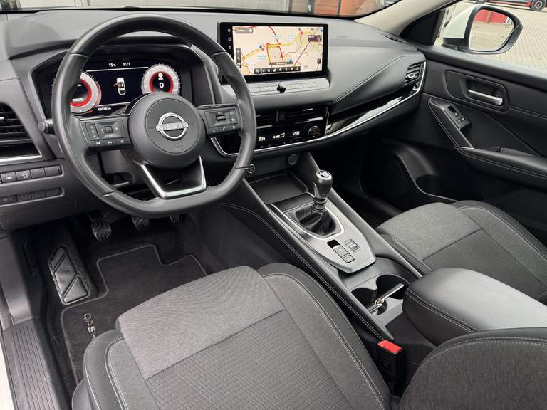 Nissan Nissan