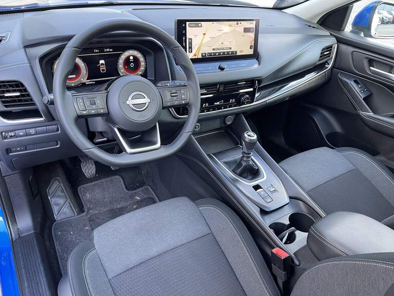 Nissan Nissan