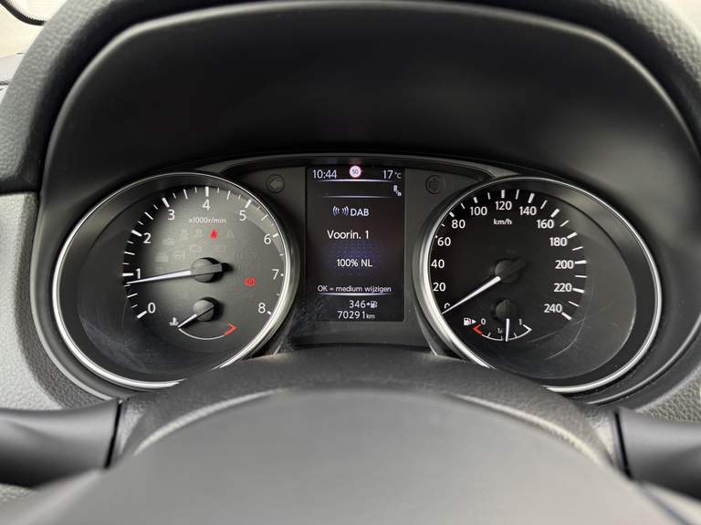 Nissan Nissan