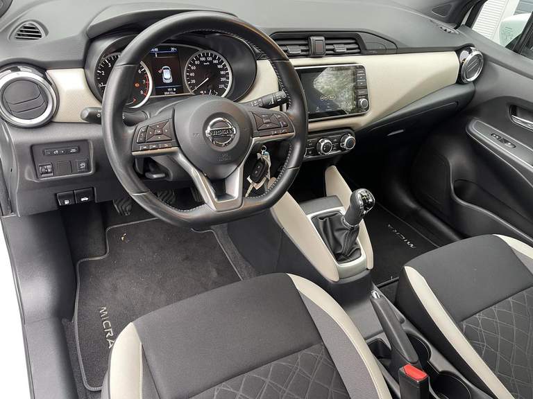Nissan Nissan