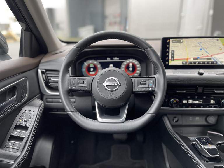 Nissan Nissan