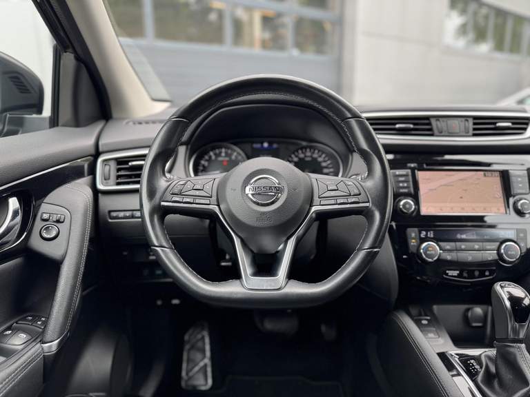 Nissan Nissan