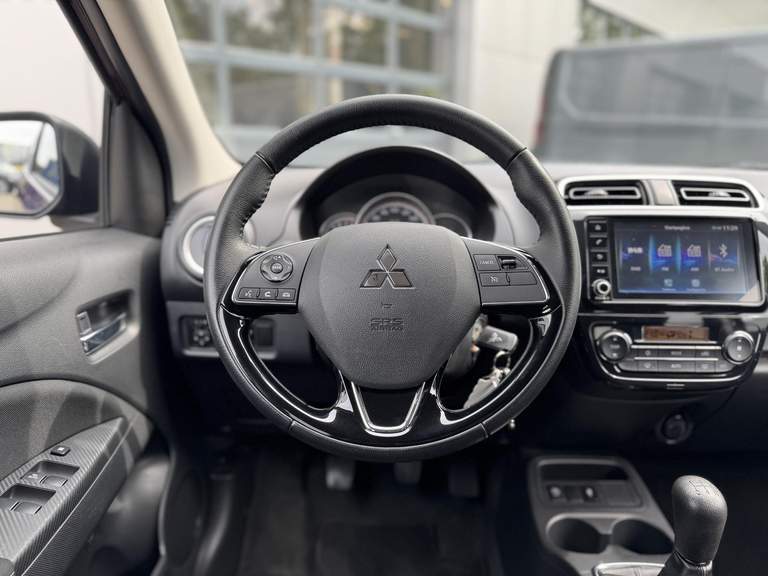 Mitsubishi Mitsubishi