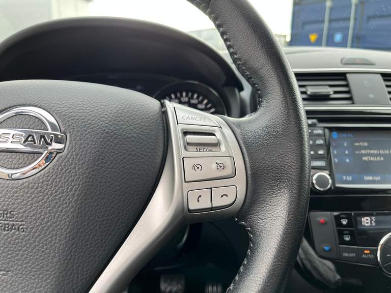 Nissan Nissan