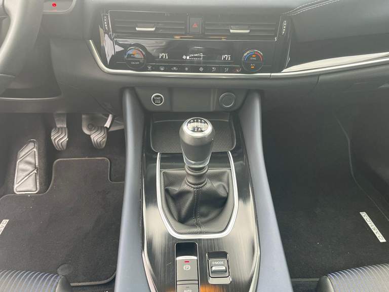 Nissan Nissan