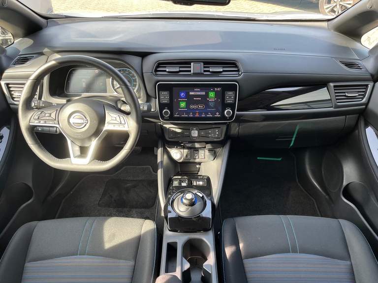 Nissan Nissan