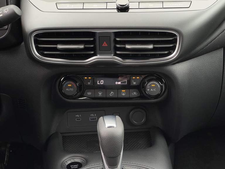 Nissan Nissan