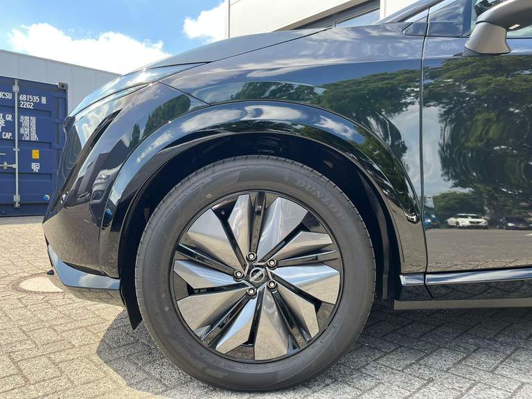 Nissan Nissan