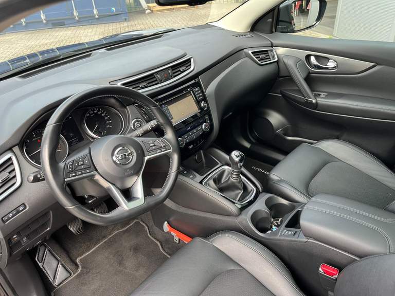 Nissan Nissan