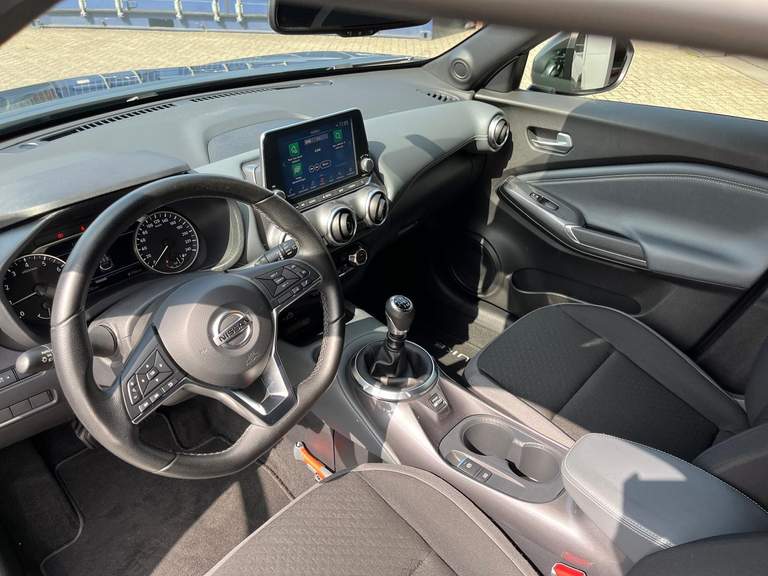 Nissan Nissan