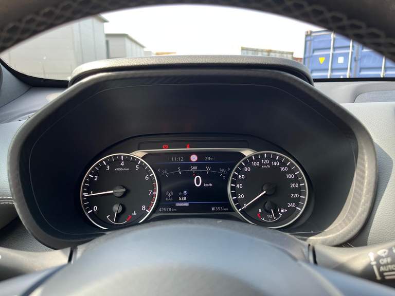 Nissan Nissan