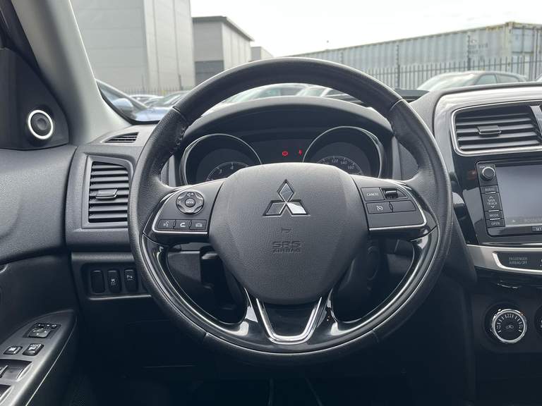 Mitsubishi Mitsubishi