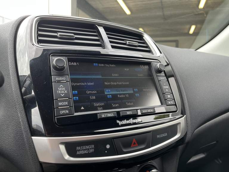 Mitsubishi Mitsubishi