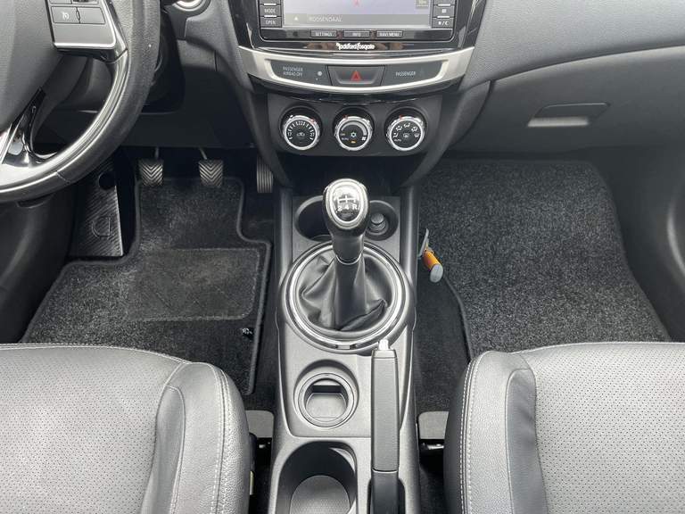 Mitsubishi Mitsubishi
