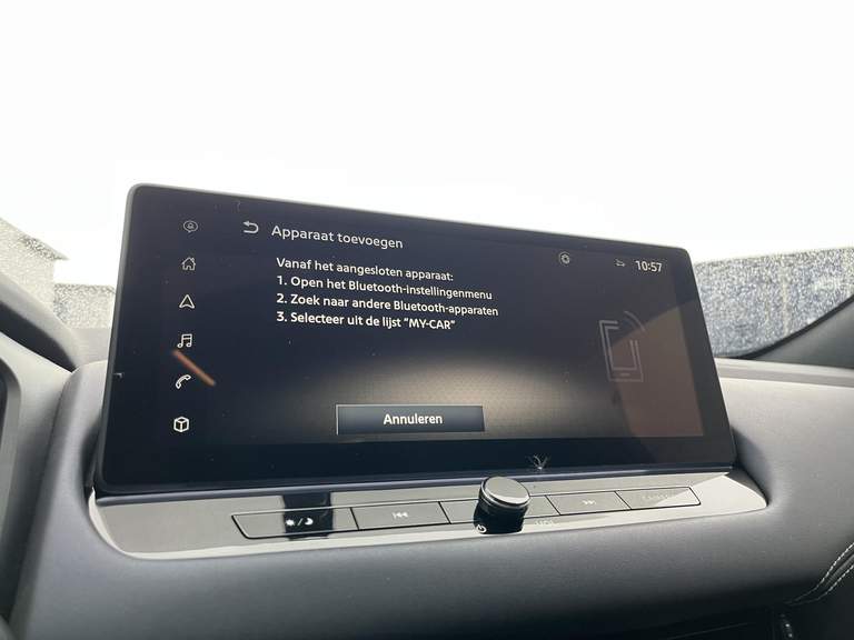 Nissan Nissan