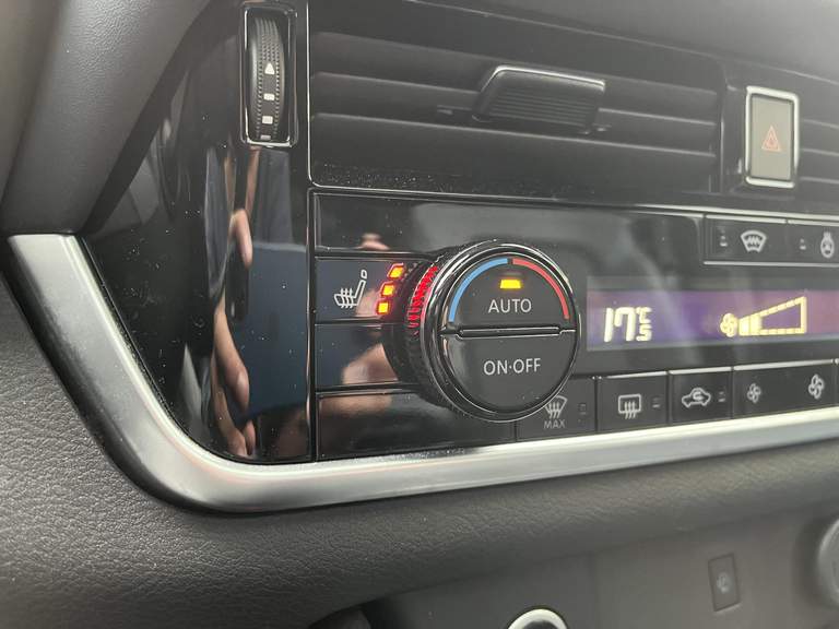Nissan Nissan