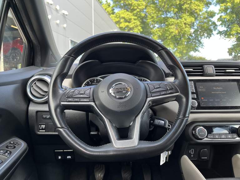 Nissan Nissan