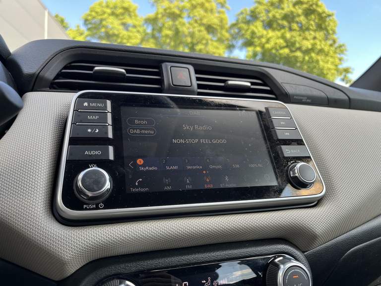 Nissan Nissan