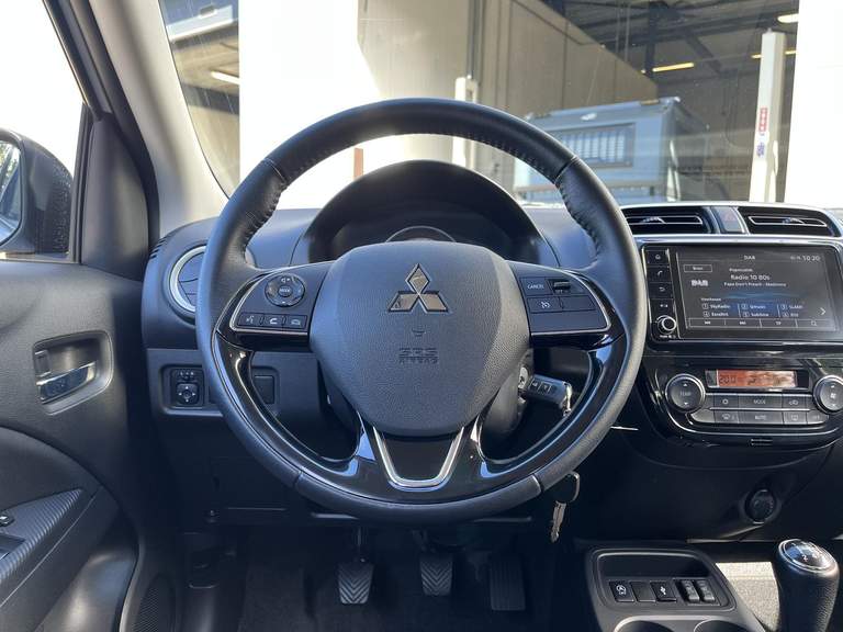 Mitsubishi Mitsubishi