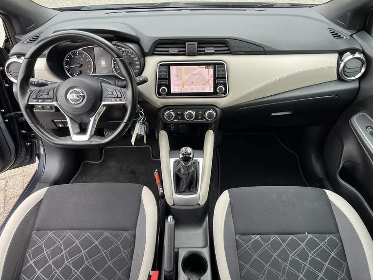 Nissan Nissan