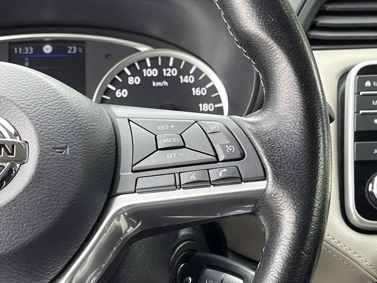 Nissan Nissan