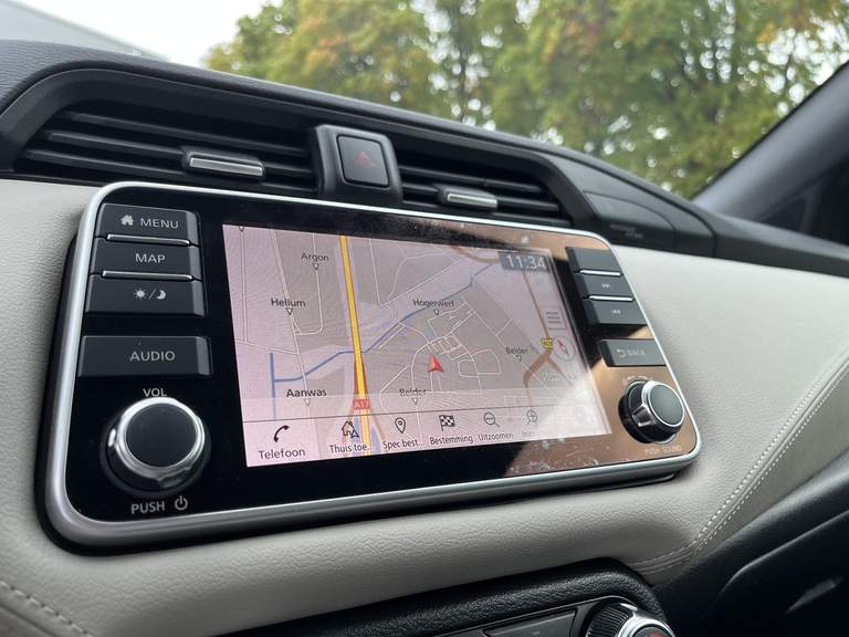 Nissan Nissan